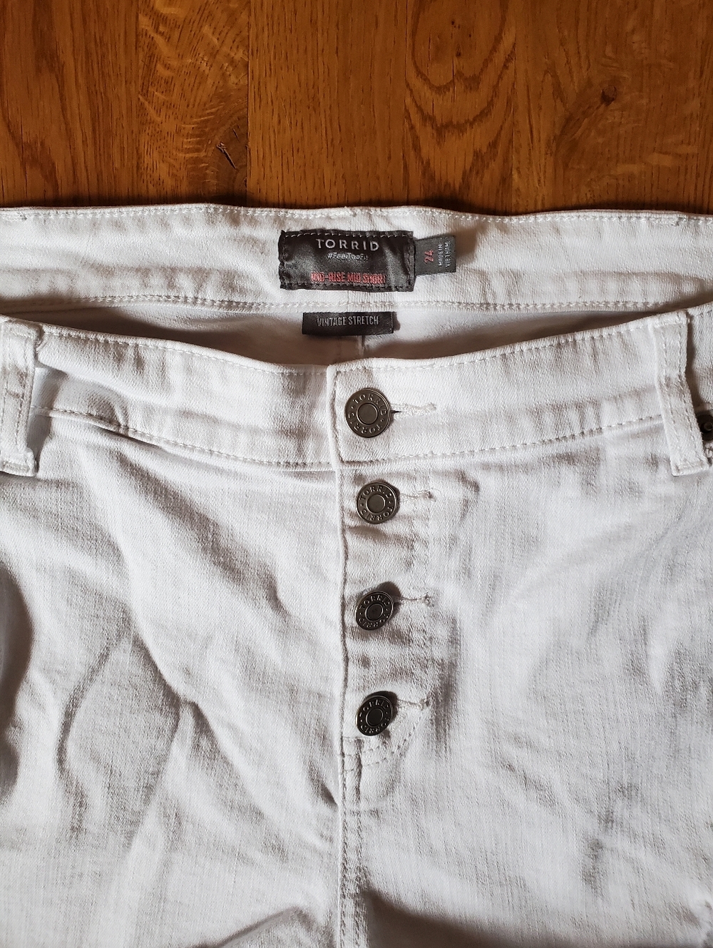 Torrid White Distressed Button-Front Denim Shorts. Size: 24. - Picture 3 of 6